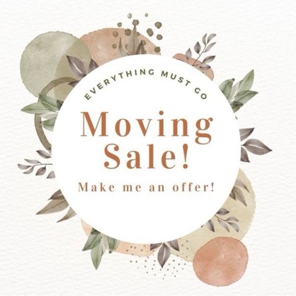 MOVING SALE — NEED TO CLEAR OUT MY CLOSET - Picture 3 of 3